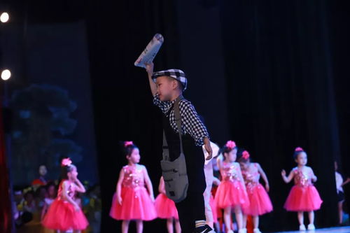 真情綻放，童夢(mèng)飛揚(yáng)——愛(ài)迪南坊幼兒園六一文藝匯演精彩回顧